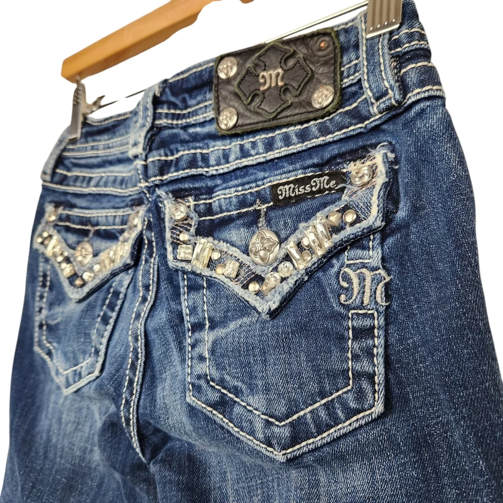 Miss Me Denim Crystal Embelleshed Bermuda Jean Shorts JK5755M6 Girls Size 12